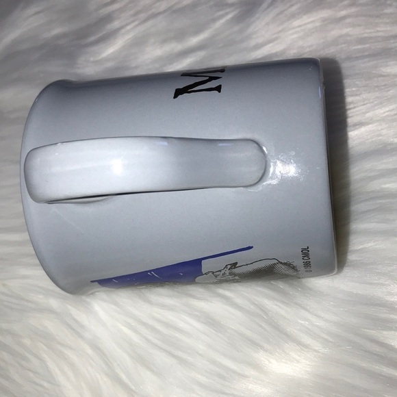 LES MISÉRABLES GRAY COFFEE MUG - Picture 4 of 5